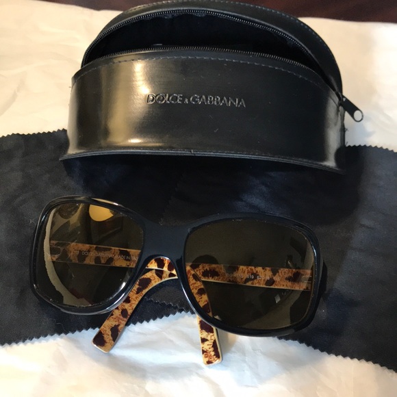 Dolce & Gabbana Leopard & Black sunglasses - Picture 1 of 8